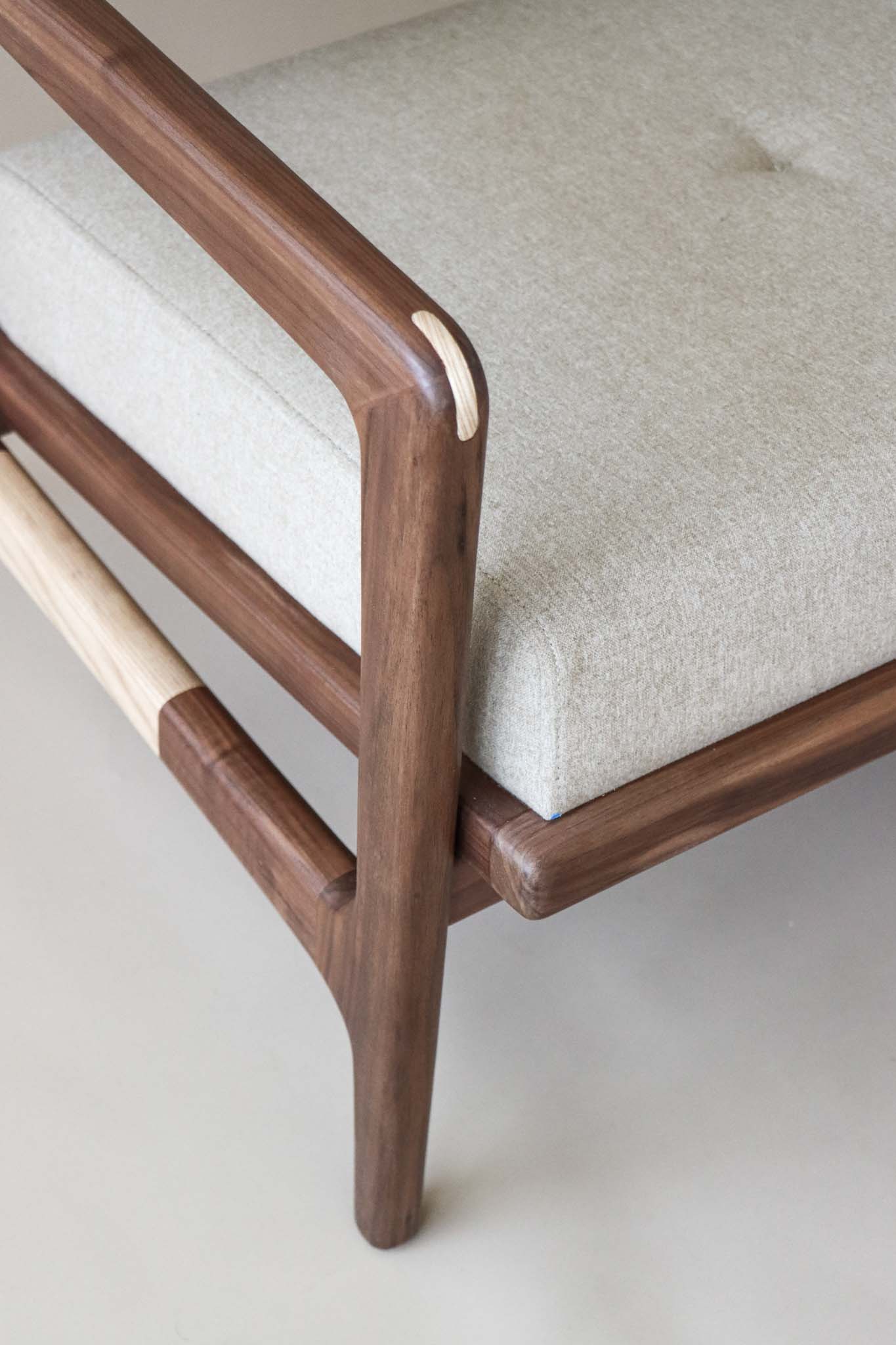 Love Seat Ibis