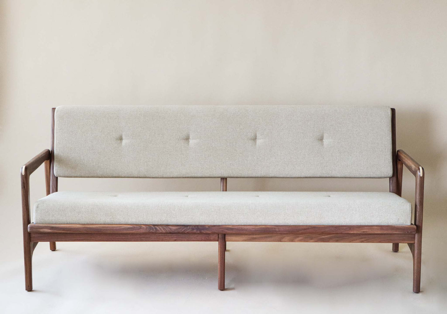 Love Seat Ibis