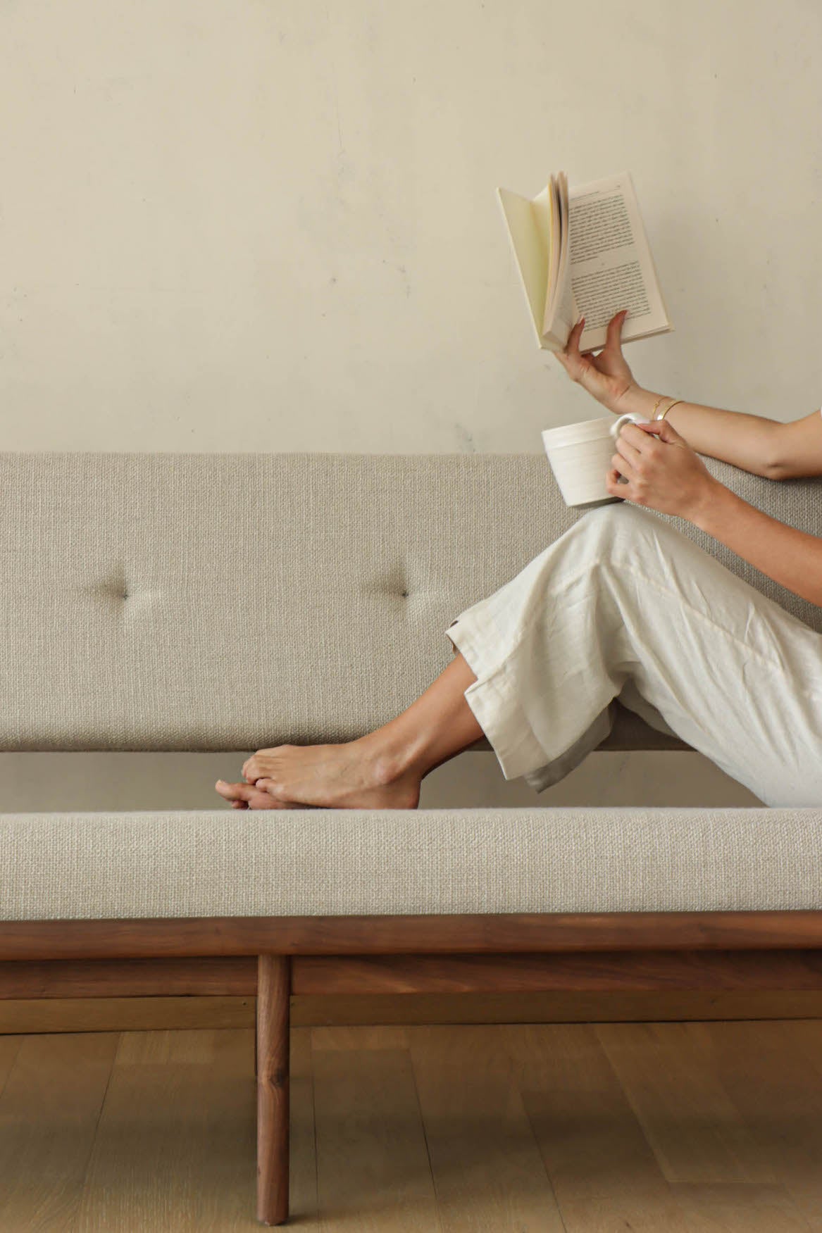 Love Seat Ibis