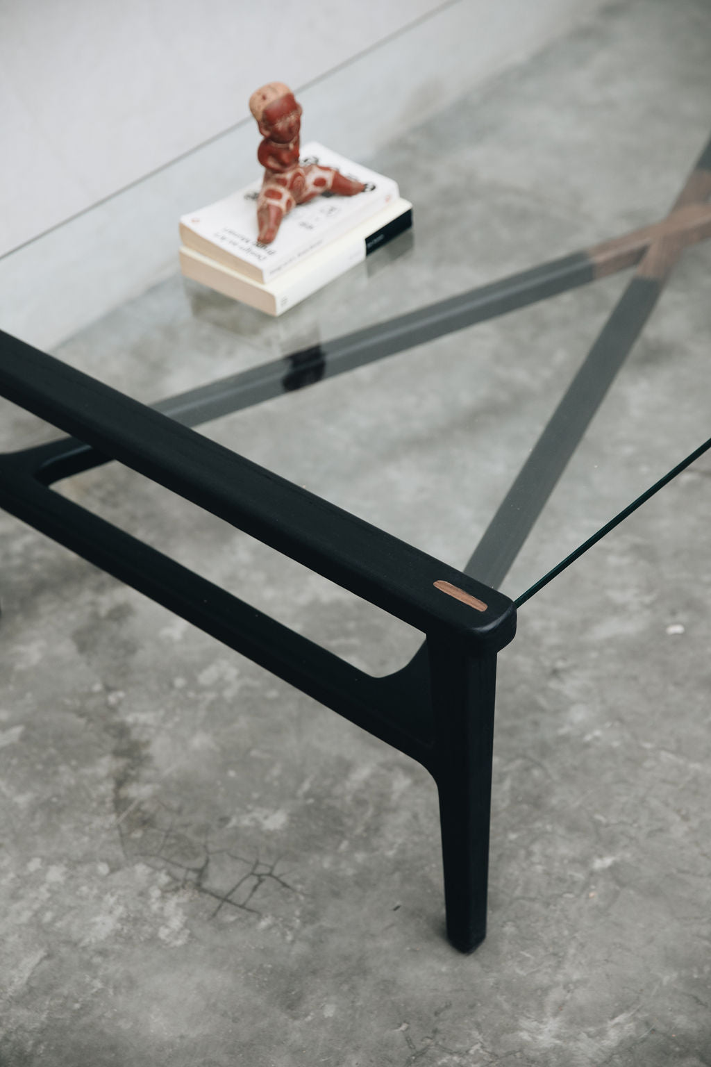 Coffee Table Quetzal - Encino negro (1 pieza disponible)