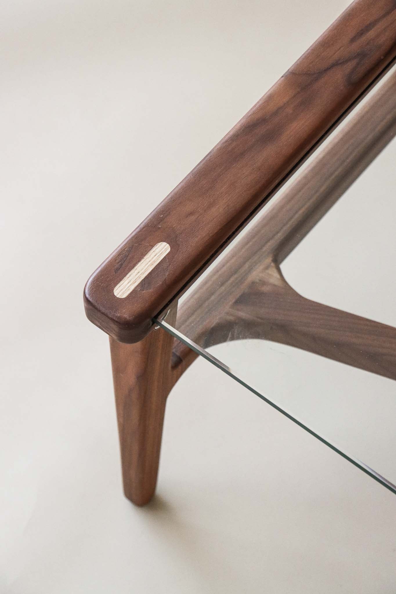 Coffee Table Quetzal